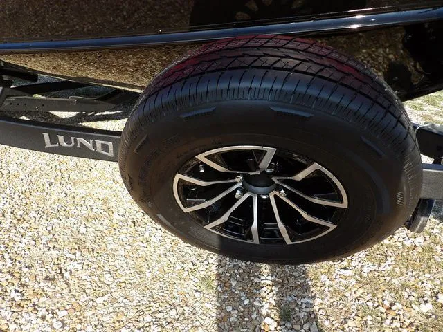 Slide: The Image of Lund 1775 Impact XS Sport 2026 - 50