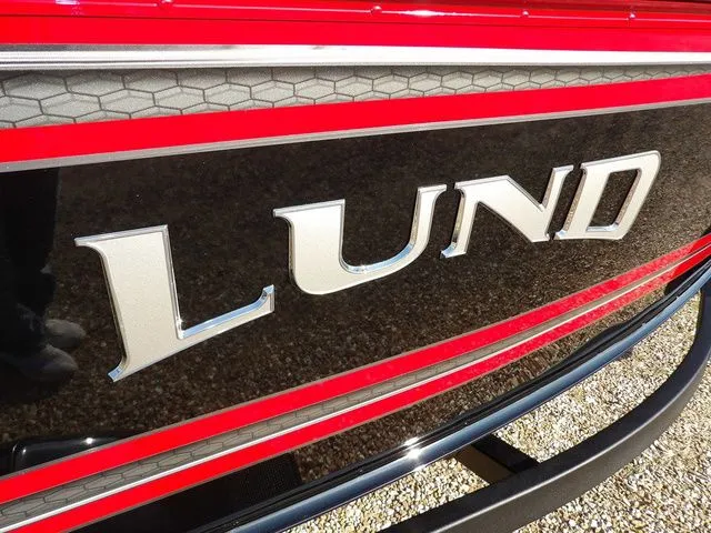 Slide: The Image of Lund 1775 Impact XS Sport 2026 - 54
