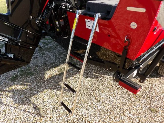 Slide: The Image of Lund 1775 Impact XS Sport 2026 - 57