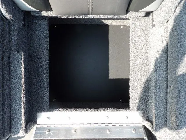 Slide: The Image of Lund 2075 Pro-V Bass XS 2026 - 17