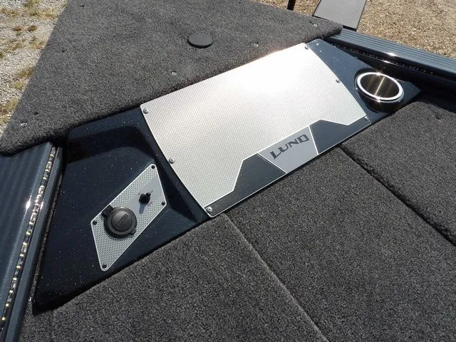 Slide: The Image of Lund 2075 Pro-V Bass XS 2026 - 49
