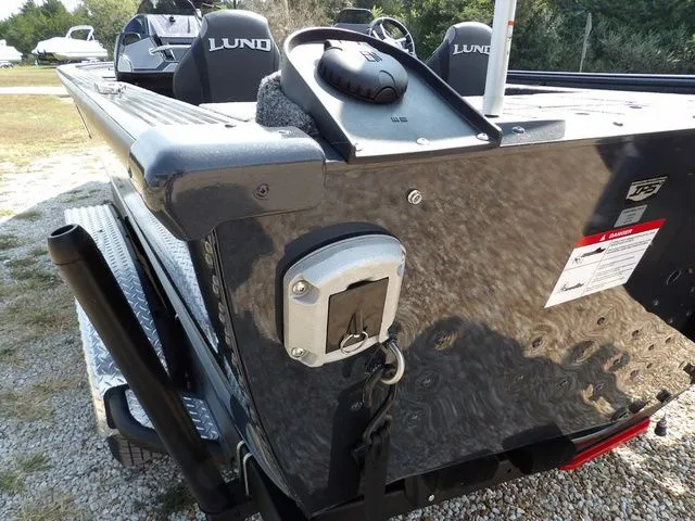 Slide: The Image of Lund 2075 Pro-V Bass XS 2026 - 62