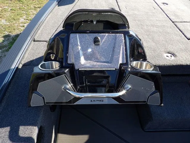 Slide: The Image of Lund 2075 Pro-V Bass XS 2026 - 35