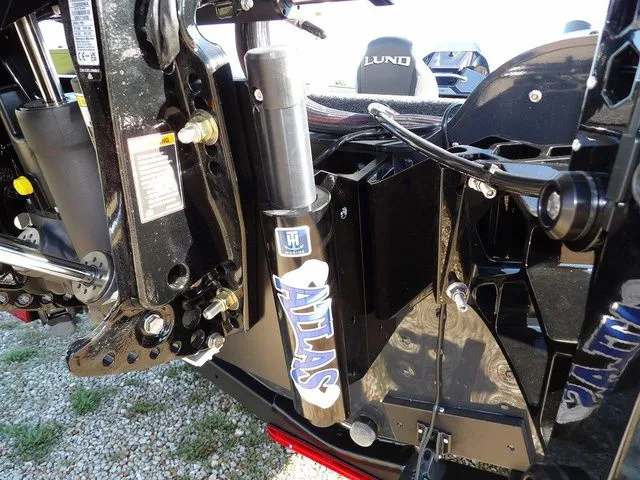 Slide: The Image of Lund 2075 Pro-V Bass XS 2026 - 73