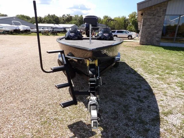 Slide: The Image of Lund 1875 Pro-V Bass XS 2026 - 3