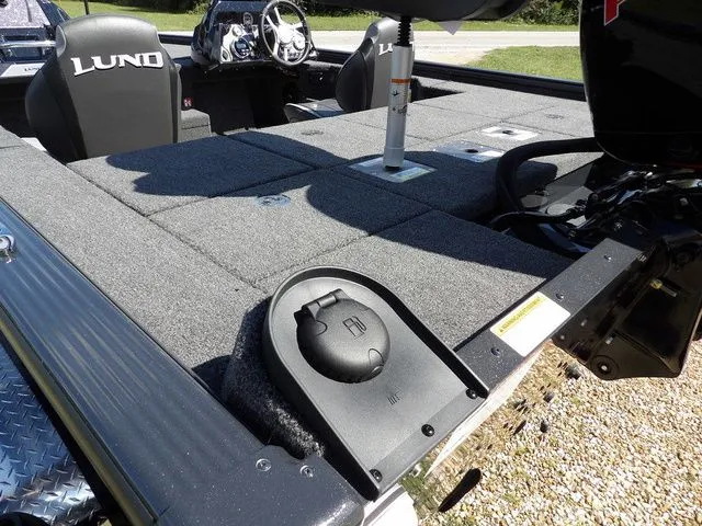 Slide: The Image of Lund 1875 Pro-V Bass XS 2026 - 9