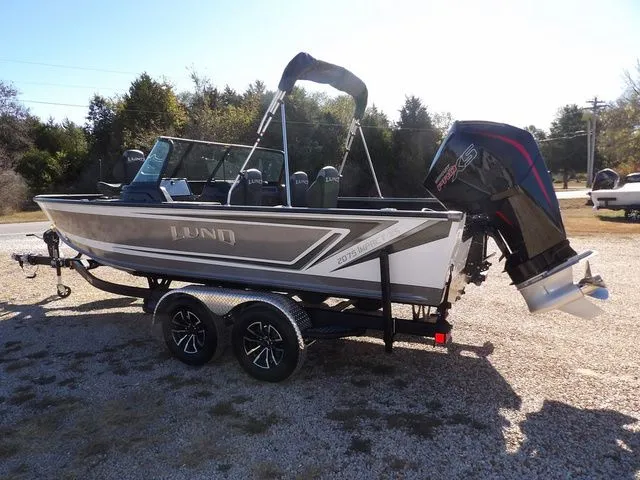Slide: The Image of Lund 2075 Impact XS Sport 2026 - 6