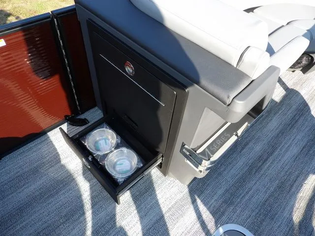 Slide: The Image of Bennington M Quad Bench 22 MFB 2026 - 18