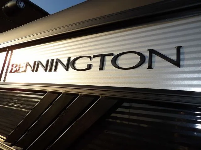 Slide: The Image of Bennington M Swingback 26 MSB 2026 - 55