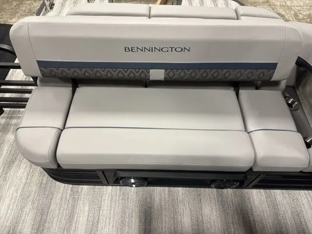 Slide: The Image of Bennington M Swingback 22 MSB 2026 - 13