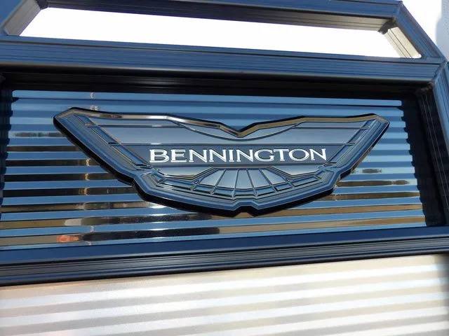 Slide: The Image of Bennington M Swingback 22 MSB 2026 - 47