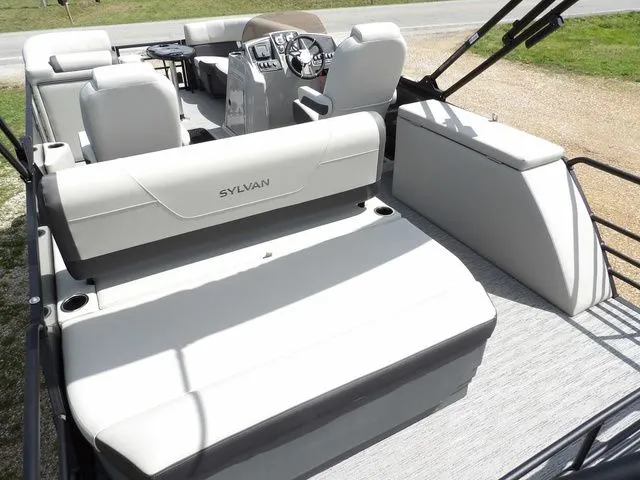 Slide: The Image of Sylvan X3 CLZ DH 2026 - 35