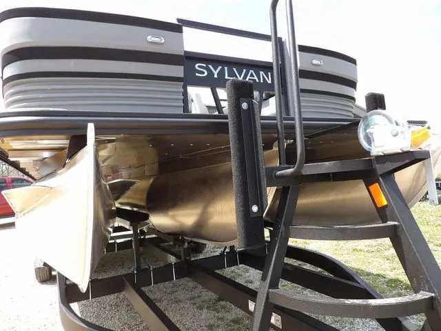 Slide: The Image of Sylvan R-22 LZ DH 2026 - 32