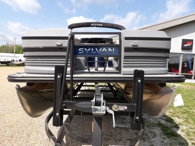 Slide: The Image of Sylvan R-20 PARTY FISH 2026 - 3