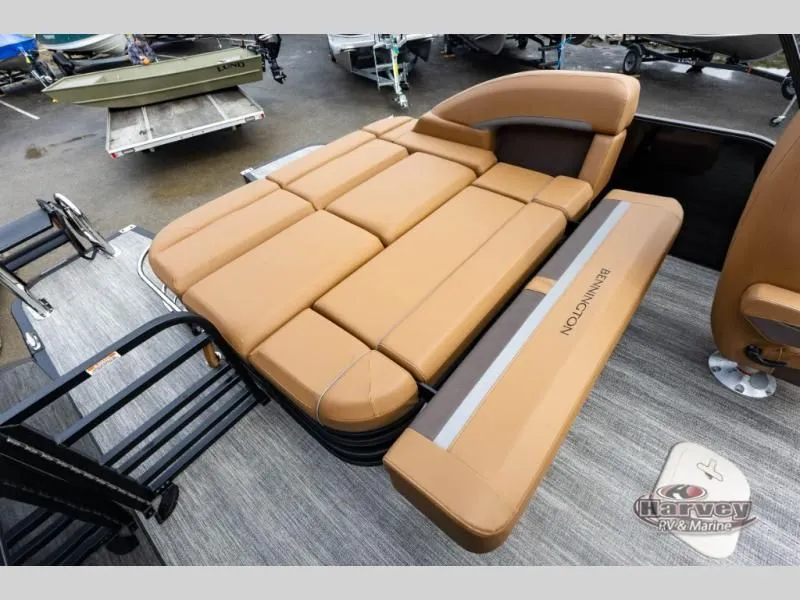Slide: The Image of Luxurious lounge area on M Series 23 MSB boat, year 2026. - 17