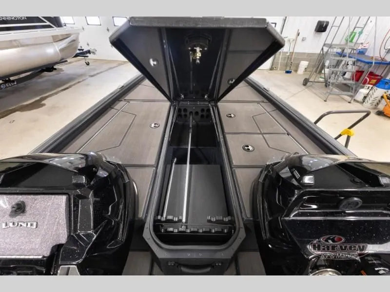 Slide: The Image of Renegade 1875 SS 2026 boat with open interior storage compartment. - 18