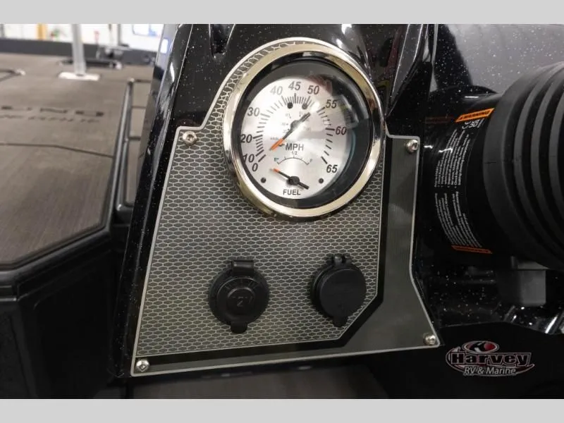Slide: The Image of Dashboard of Renegade 1875 SS 2026 with speedometer and fuel gauge. - 24