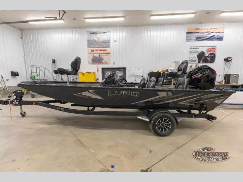 Slide: The Image of 2026 Renegade 1875 SS boat in a workshop. - 7