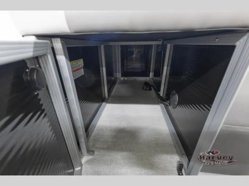Slide: The Image of Interior of 2026 Vectra Classic 21 L with storage space. - 12