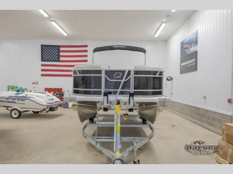 Slide: The Image of 2026 Vectra Classic 21 L pontoon boat in storage facility. - 4