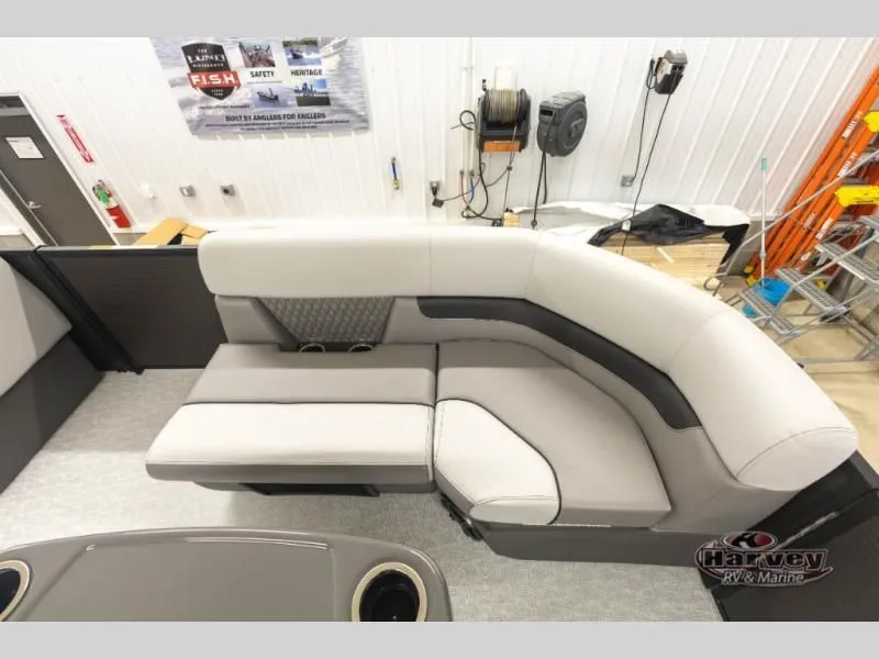 Slide: The Image of Interior of Vectra Classic 21 RL 2026 with gray upholstery. - 12