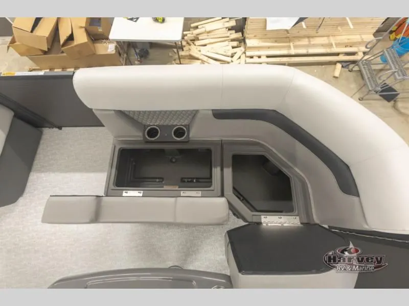 Slide: The Image of Interior of 2026 Vectra Classic 21 RL with storage and seating area. - 13