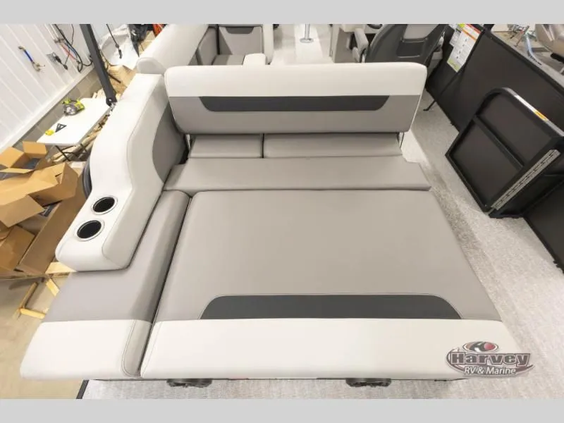 Slide: The Image of Interior of Vectra Classic 21 RL 2026 with gray upholstered seating. - 18