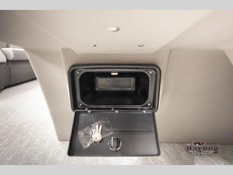 Slide: The Image of Security compartment in Vectra Classic 23 QL 2026 with keys. - 22