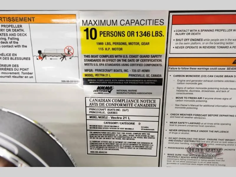 Slide: The Image of Safety and capacity labels for Vectra Speed 21L boat, year 2026. - 21