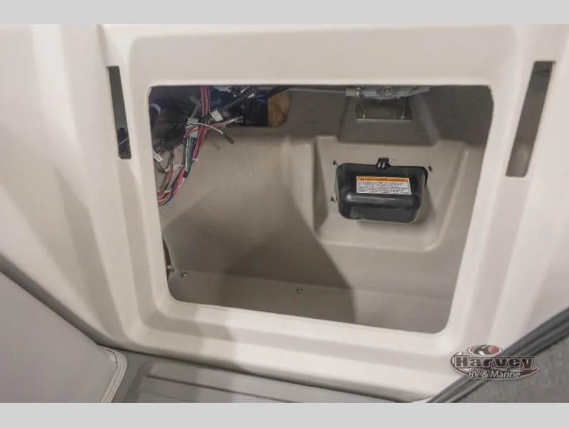 Slide: The Image of Interior view of Vectra Classic 21 RL 2026 with wiring. - 25