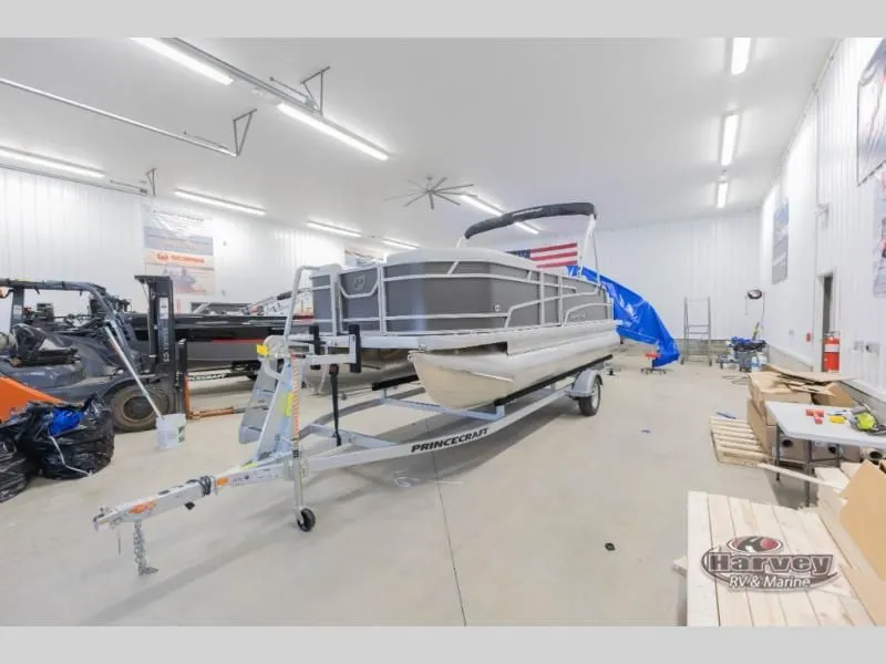 Slide: The Image of 2026 Vectra Classic 21 RL pontoon boat in workshop. - 5