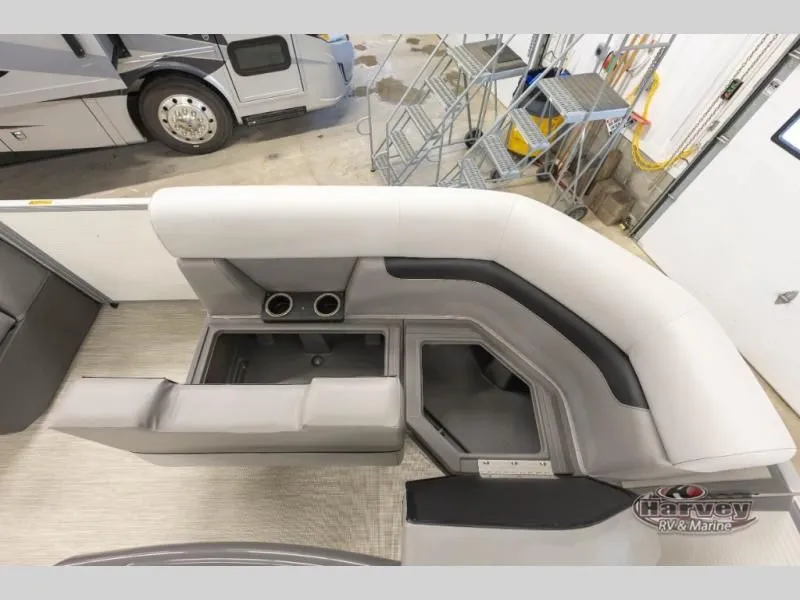 Slide: The Image of Interior of 2026 Vectra Classic 19 L with seating and storage area. - 12