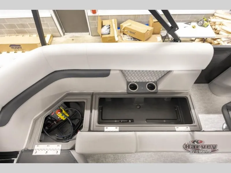 Slide: The Image of Interior of 2026 Vectra Classic 21 QL with storage and cup holders. - 15