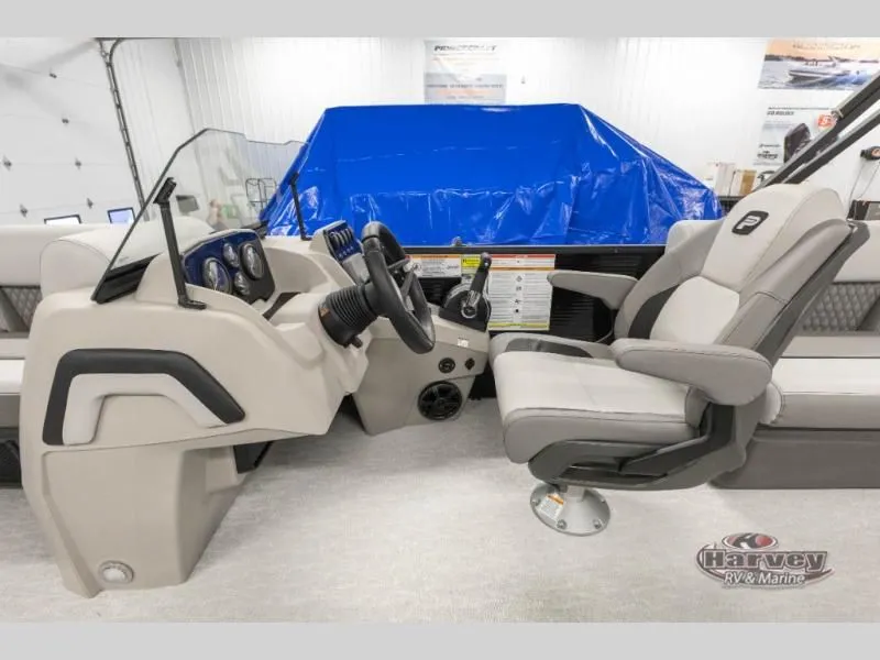 Slide: The Image of Interior of Vectra Classic 21 QL 2026 with helm console and seat. - 18