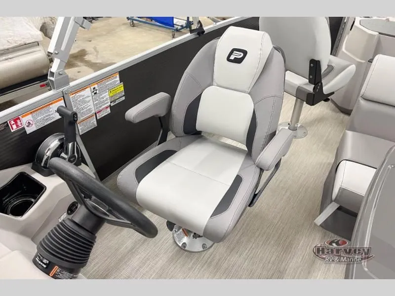Slide: The Image of Interior of Sportfisher Speed 21-4S boat, year 2026. - 17
