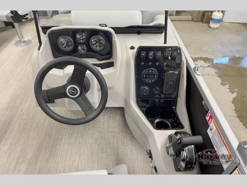 Slide: The Image of Interior view of Sportfisher Speed 21-4S 2026 control panel. - 18