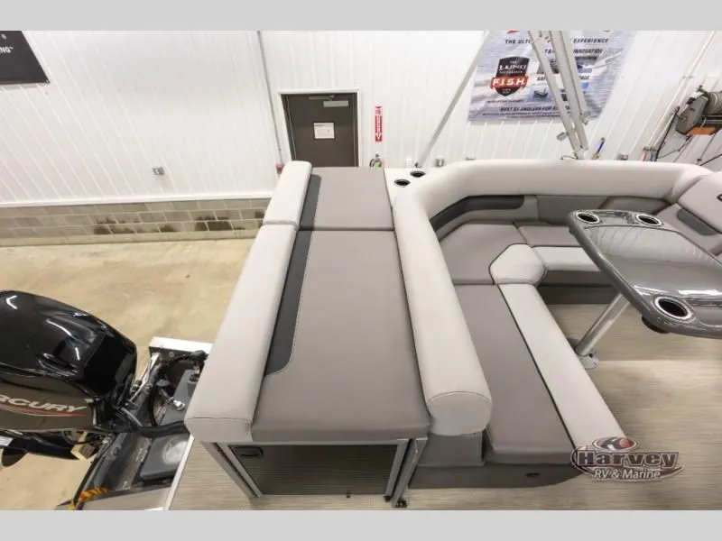 Slide: The Image of Interior of Sportfisher Classic 21-2S boat, model year 2026. - 18