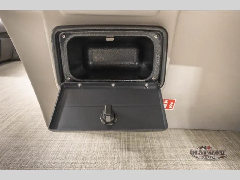 Slide: The Image of Open storage compartment in Vectra Sport 21 QL 2026 model. - 20