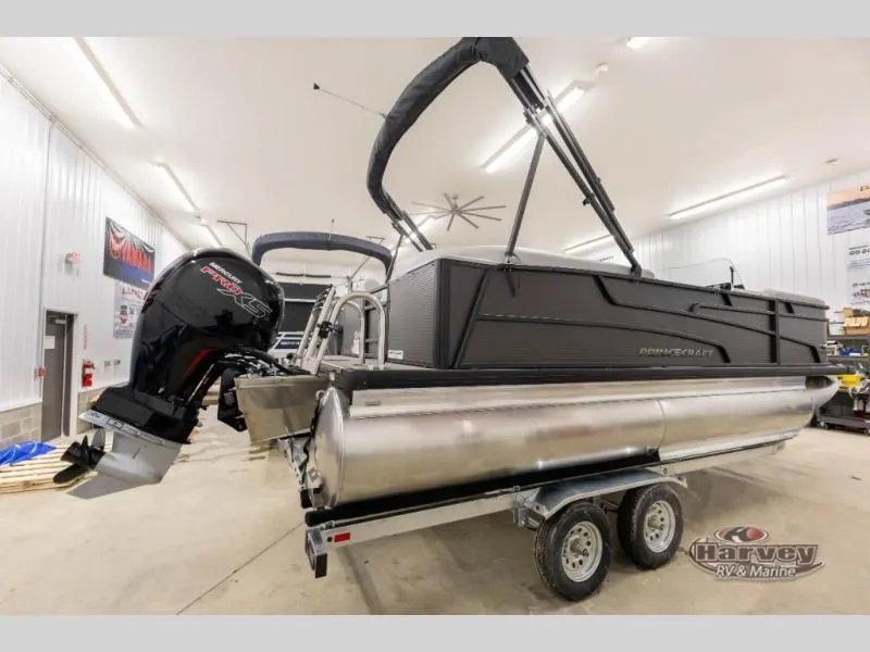 Slide: The Image of 2026 Vectra Sport 21 QL pontoon boat in a workshop. - 6