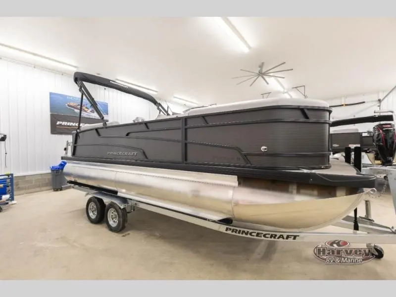 Slide: The Image of Vectra Sport 21 QL 2026 pontoon boat in a workshop. - 7