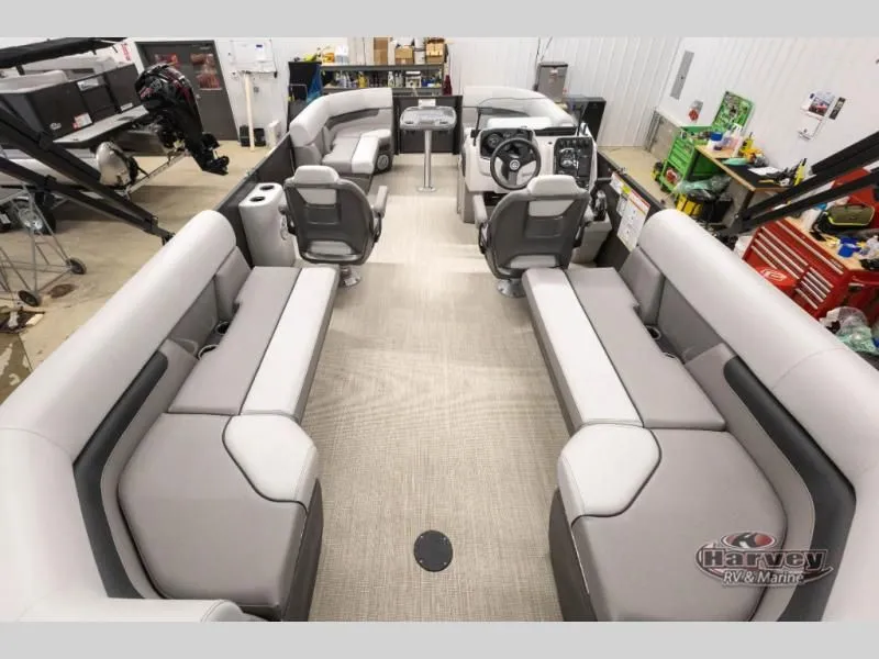 Slide: The Image of Interior of Vectra Sport 21 QL 2026 with gray seating. - 9