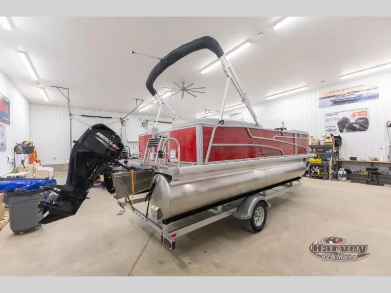 Slide: The Image of 2026 Vectra Classic 21 QL pontoon boat in workshop. - 5