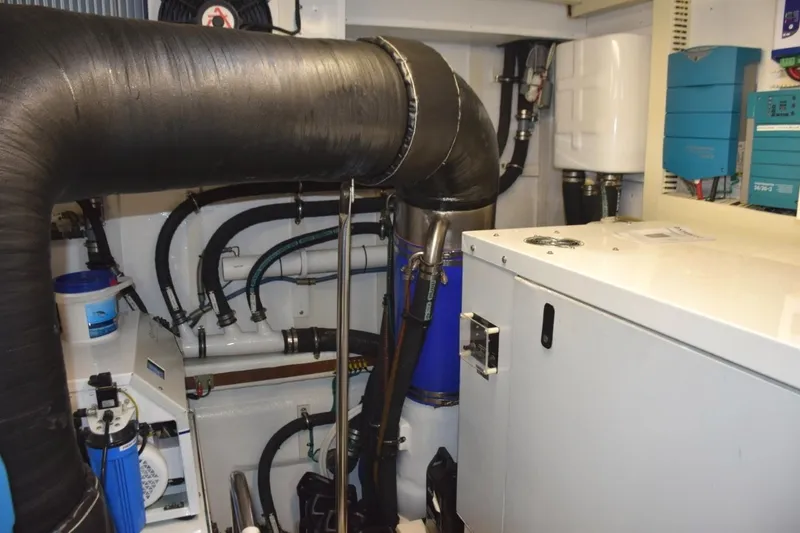 Slide: The Image of Generator #2 and Underwater Exhaust - 43