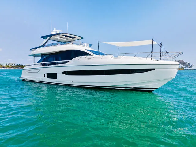 Slide: The Image of Azimut Fly 78 2022 - 74