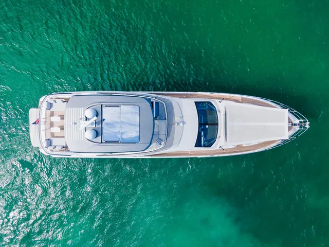 Slide: The Image of Azimut Fly 78 2022 - 81