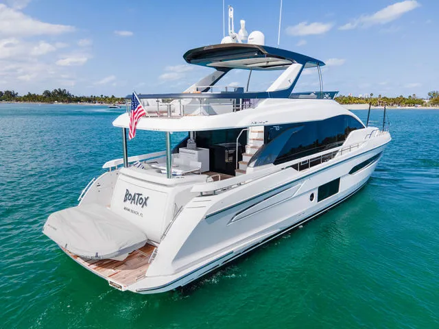 Slide: The Image of Azimut Fly 78 2022 - 83