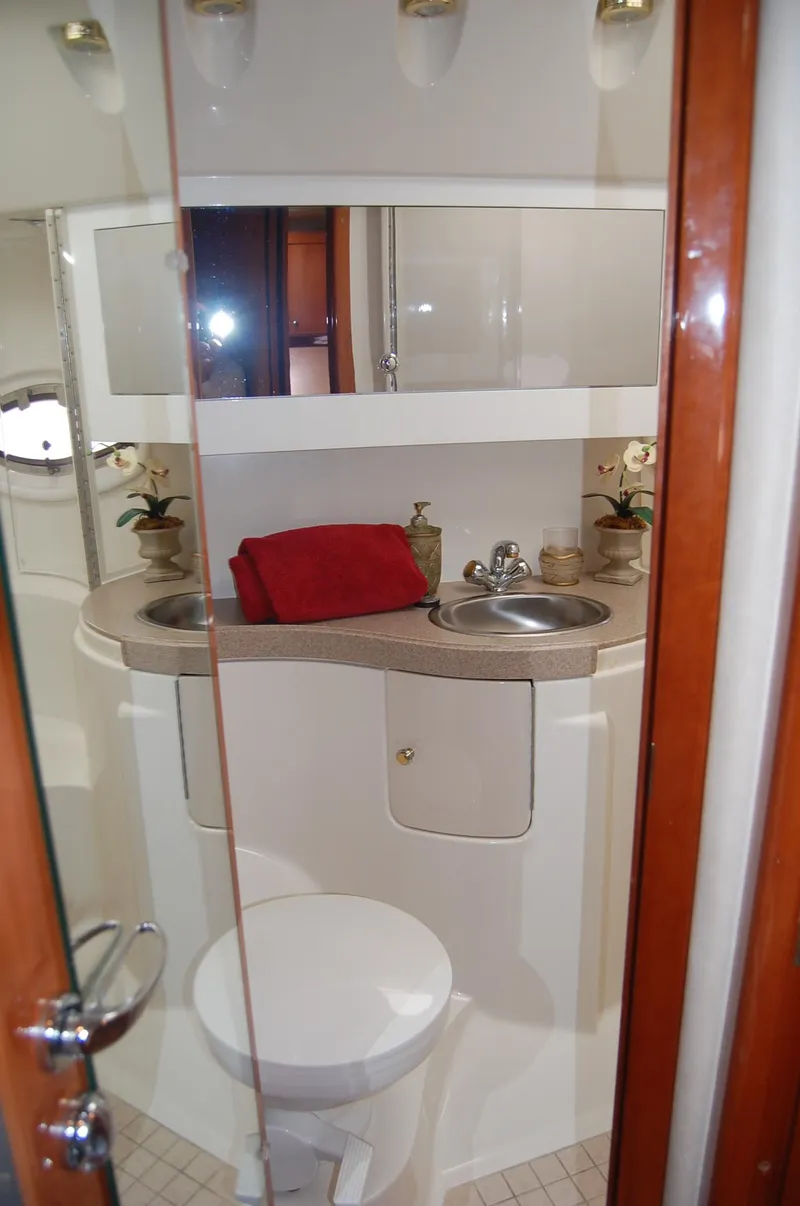Slide: The Image of Bathroom of 2002 Regal Commodore 4260 yacht. - 21
