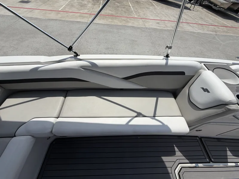 Slide: The Image of Starcraft SXV-211 2023 boat seat with gray upholstery. - 14