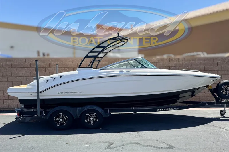 The Image of 2023 Chaparral 23 SSi boat on trailer at Inland Boat Center. - 0