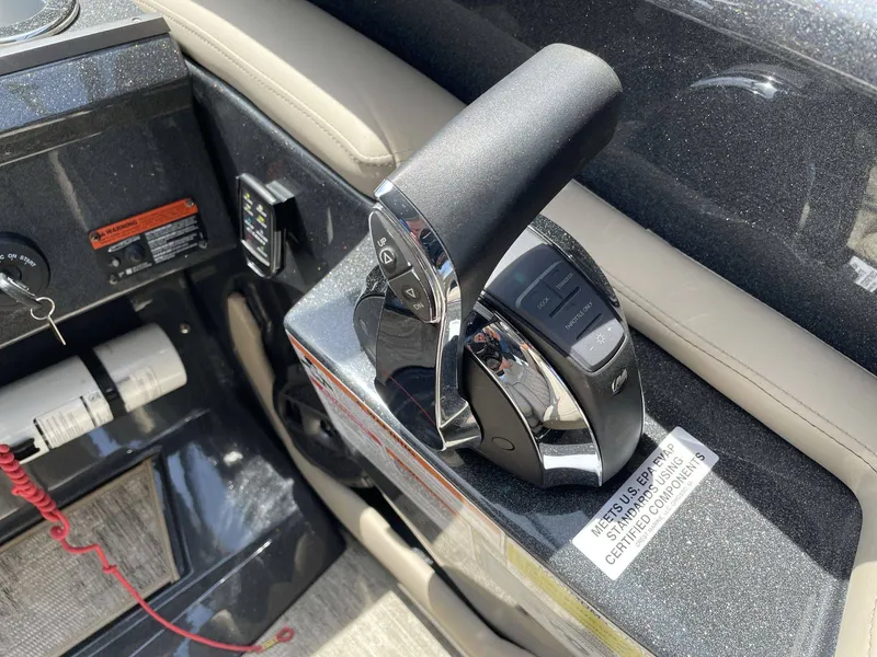 Slide: The Image of Interior of 2021 Crest 270 Continental with control lever. - 29